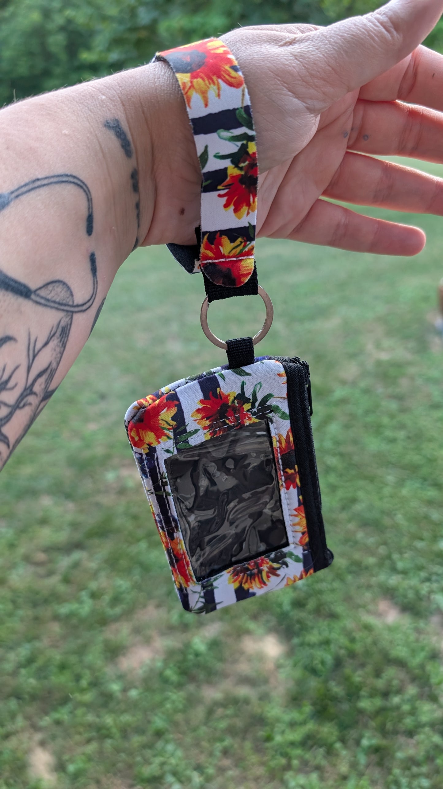 Stripped White Sunflower ID wallet wristlet