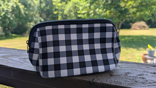 White&Black Buffalo Plaid Multi use Cosmetic Neoprene Bag