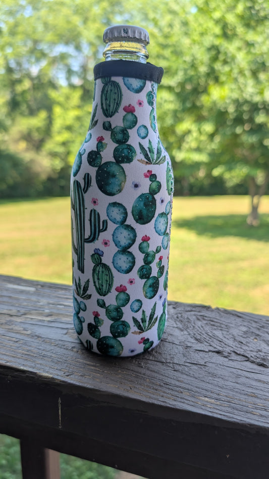 White Succulents Bottle Holder